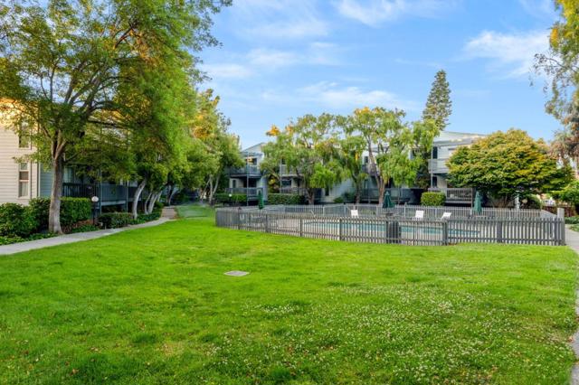 58 Laurie Meadows Drive, San Mateo CA: https://media.crmls.org/mediaz/afe9010e-90dc-4ba9-854c-e22d9a06af64.jpg