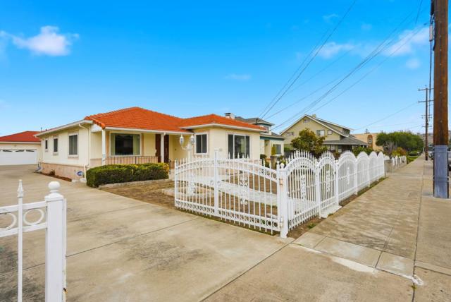 418 Sybil Avenue, San Leandro CA: https://media.crmls.org/mediaz/afec6cbc-3393-4168-b5a2-d9da3d68ddff.jpg