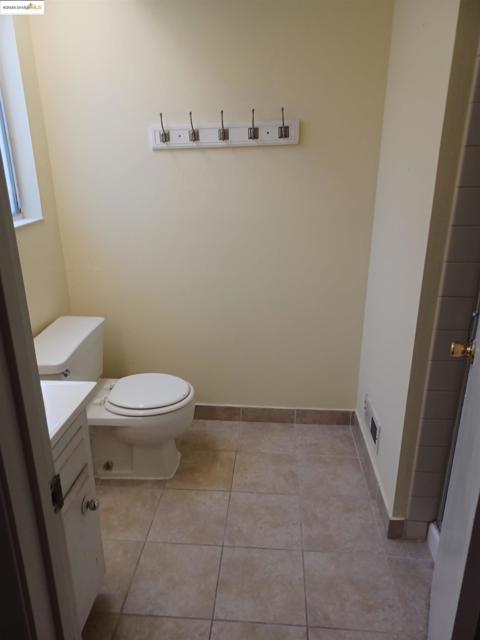3163 S Francisco Way, Antioch CA: https://media.crmls.org/mediaz/afecb63d-9bcb-4b04-80c6-271f0657a0ef.jpg