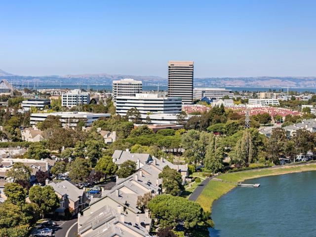 2309 Vista Del Mar, San Mateo CA: https://media.crmls.org/mediaz/afed8a36-6fa8-4cbd-8e73-1db440616d1d.jpg