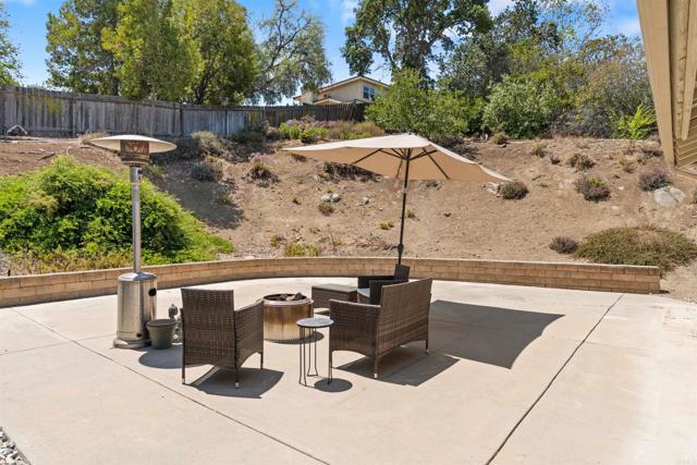 Detail Gallery Image 31 of 67 For 1957 Cresthaven Dr, Vista,  CA 92084 - 4 Beds | 3 Baths