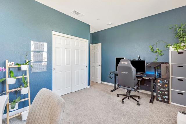 414 Ledro Way, Oakley CA: https://media.crmls.org/mediaz/afee6520-ac77-467f-9d9c-9a4e88a224b1.jpg