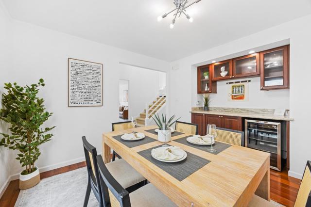 383 Glenwood Avenue, Daly City CA: https://media.crmls.org/mediaz/aff00fd4-92cc-4e48-b7c7-8386cc09c04f.jpg