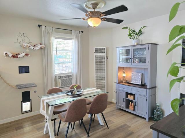 38 Monterey Street, San Juan Bautista CA: https://media.crmls.org/mediaz/aff0a45c-c475-42bd-a16a-8b0c922a7995.jpg