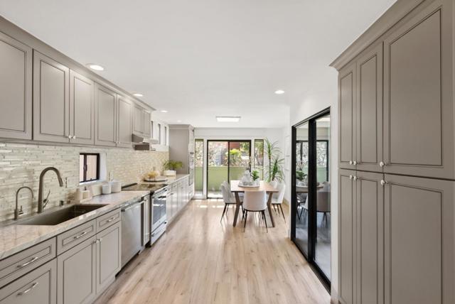 639 Middlefield Road, Palo Alto CA: https://media.crmls.org/mediaz/aff0d141-1a01-431e-af94-6e661c544f87.jpg