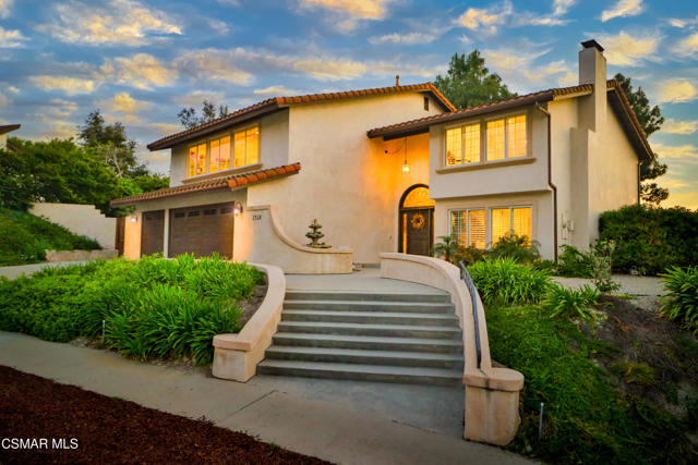 2328 Otono Circle, Thousand Oaks CA: https://media.crmls.org/mediaz/aff2e831-c6ca-485b-a360-2ba0ae0facbb.jpg