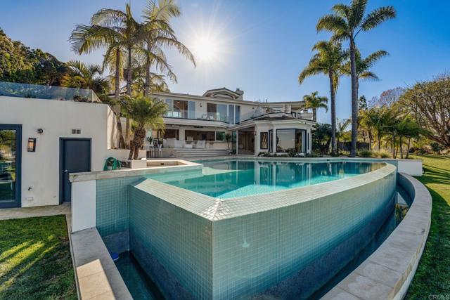 Detail Gallery Image 42 of 75 For 1904 via Casa Alta, La Jolla,  CA 92037 - 7 Beds | 7/2 Baths
