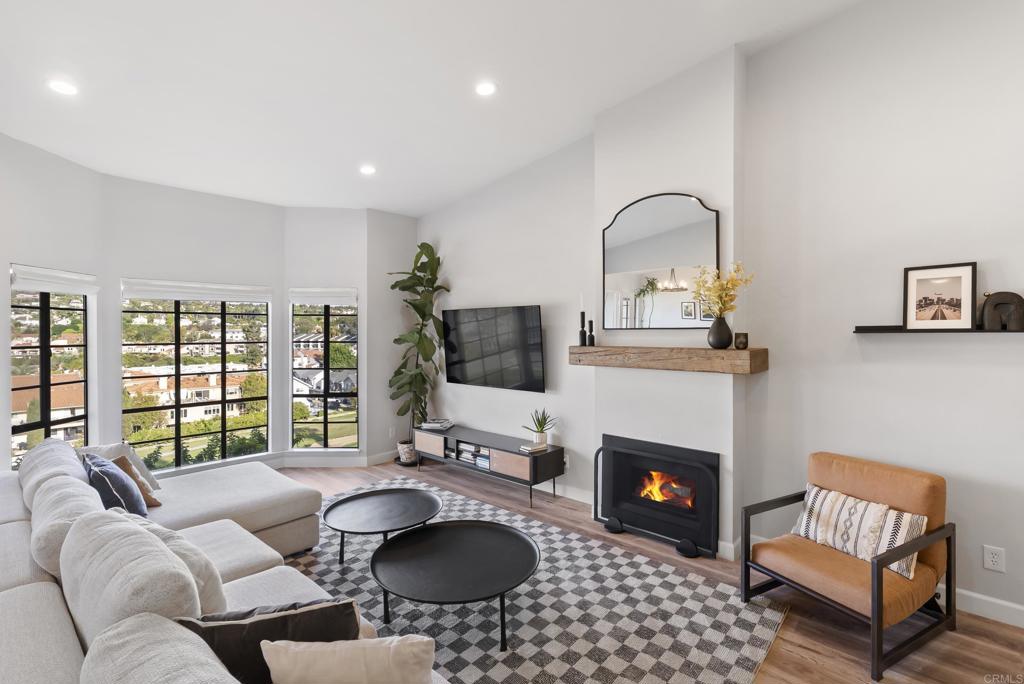 2630 Pirineos Way - photo 12