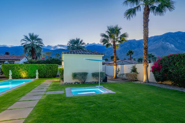 3085 Arroyo Seco, Palm Springs CA: https://media.crmls.org/mediaz/aff3fc9a-699c-4163-a09c-19fc17002b9e.jpg