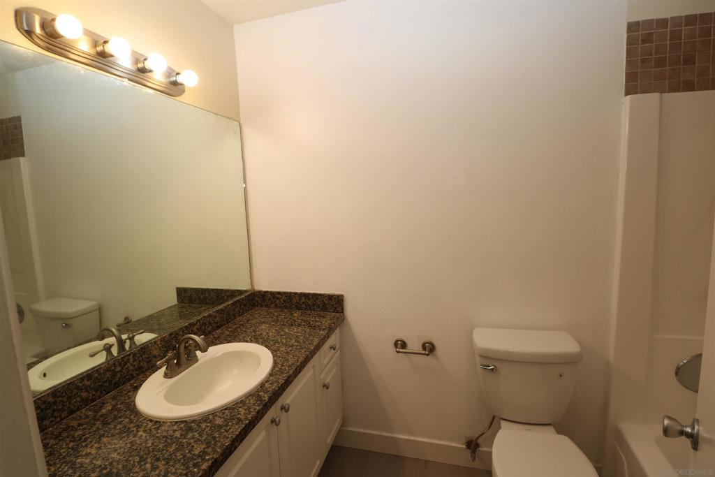 17081 Bernardo Dr - photo 8