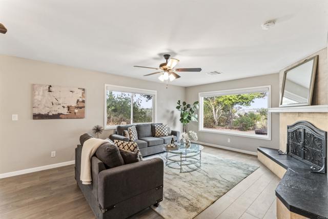 Detail Gallery Image 6 of 41 For 8195 Chaz Pl, La Mesa,  CA 91942 - 5 Beds | 3 Baths