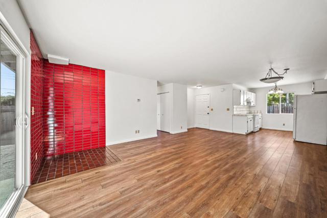 3268 Mission Drive, Santa Cruz CA: https://media.crmls.org/mediaz/aff6cd8e-41be-4ea2-bd5f-abfb73472f46.jpg