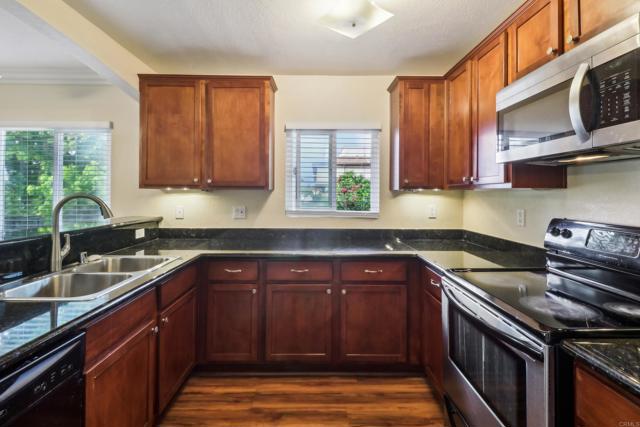 Image 8 of 20 For 1165 Decker St  10