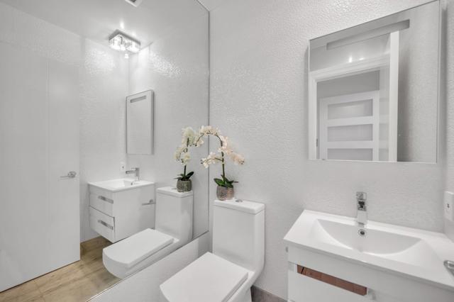 30 Bluebell Lane, Hillsborough CA: https://media.crmls.org/mediaz/aff6fe57-3e0d-4a68-8184-3570929b178a.jpg
