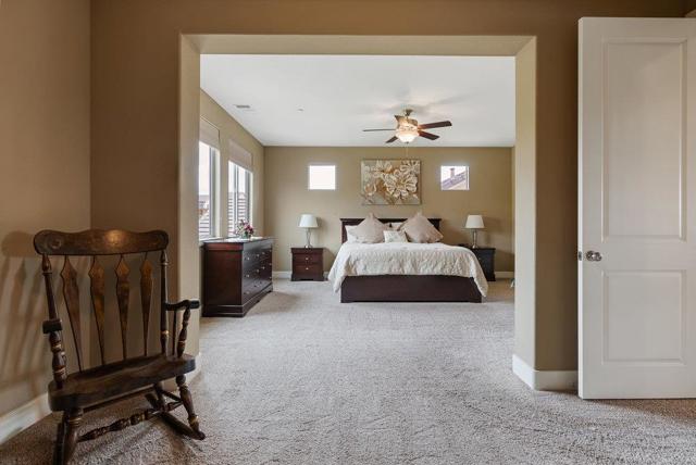 1515 Sunflower Drive, Hollister CA: https://media.crmls.org/mediaz/aff784f1-b91e-4acd-b800-bb1c2df4d181.jpg