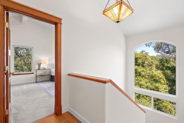 562 Cuesta Drive, Aptos CA: https://media.crmls.org/mediaz/aff7bdd8-b370-4f9b-a193-9007a454ef1d.jpg