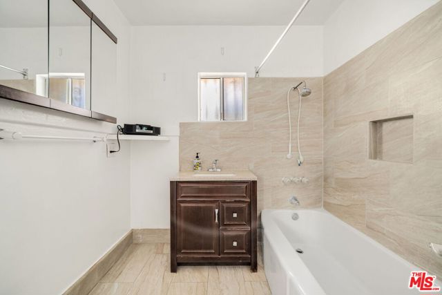 414 N Ditman Avenue, Los Angeles CA: https://media.crmls.org/mediaz/aff7f943-17e9-44cb-ac9b-e8eb7b9f230a.jpg