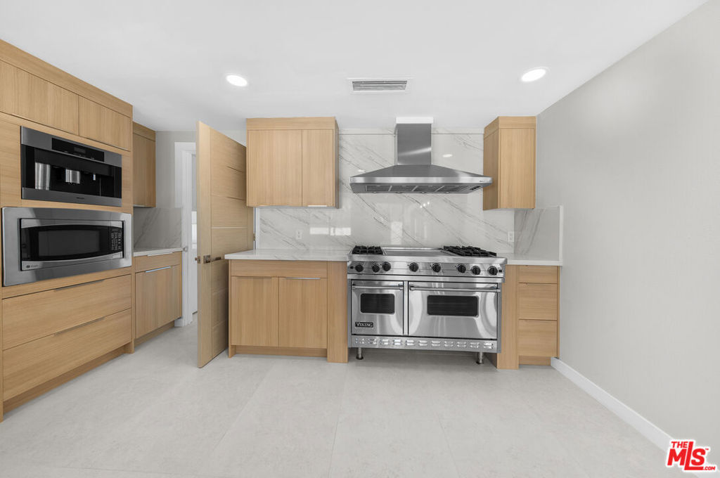 MLS #25597877 image #38