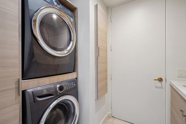 Image 34 of 55 For 74 Mayfair Drive