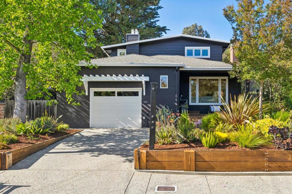 146 Palm Avenue