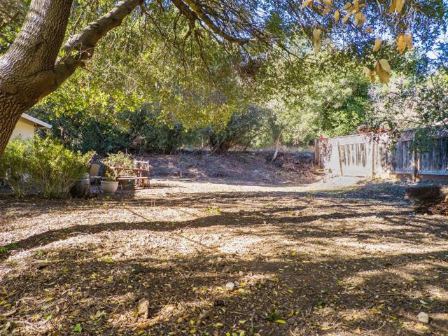 118 Beulah Court, Santa Cruz CA: https://media.crmls.org/mediaz/aff99c9c-0422-486e-acbf-fe97fd3b486d.jpg