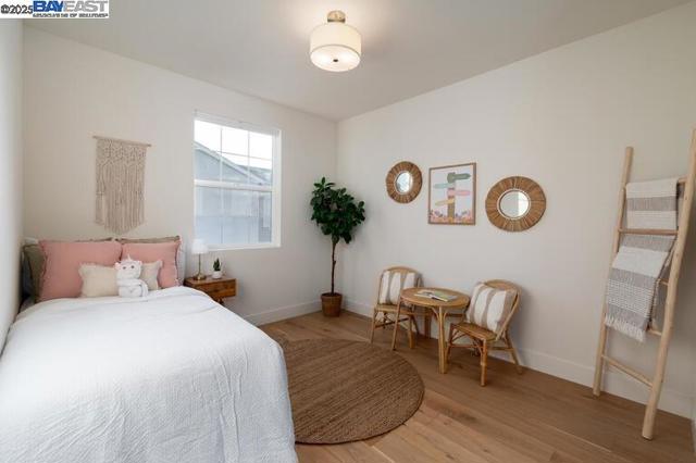 37468 Bowline Rd, Newark CA: https://media.crmls.org/mediaz/affab78c-f1f2-4f71-89eb-c3c96b438ac0.jpg