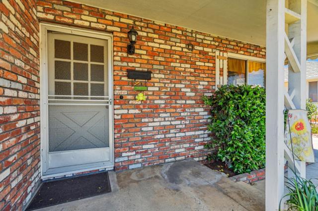 93 Alexander Court, San Jose CA: https://media.crmls.org/mediaz/affba027-5e1f-4967-b381-29252cf7ff96.jpg
