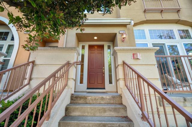 4440 Rivermark Parkway, Santa Clara CA: https://media.crmls.org/mediaz/affd129d-3078-472f-8962-75ac2ef12a42.jpg
