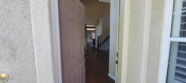 2669 Dorado Court, Thousand Oaks CA: https://media.crmls.org/mediaz/affde998-9586-4ad8-8509-130f3cb88339.jpg