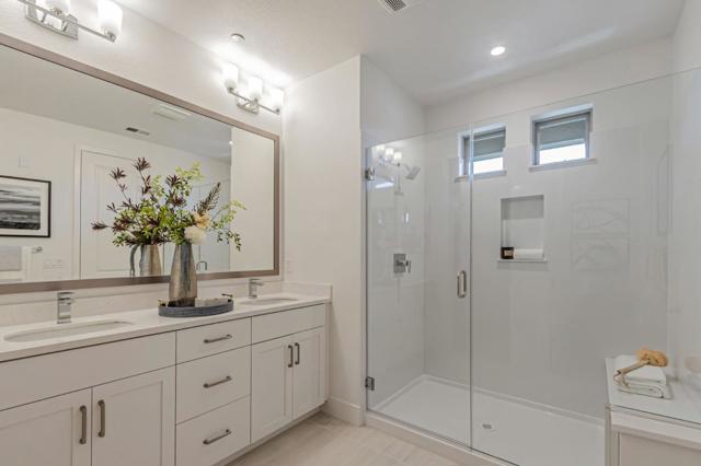 1225 Verano Road, Mountain View CA: https://media.crmls.org/mediaz/afffc07f-4ec5-4689-8211-299f9bf9aae8.jpg