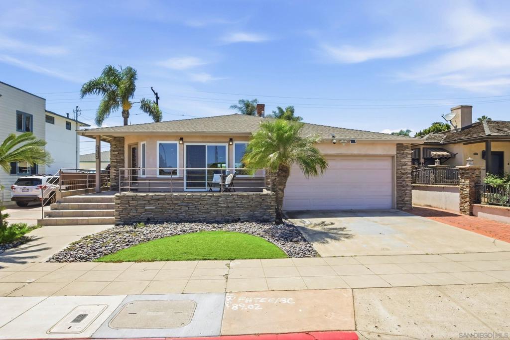3634 Crown Point Dr