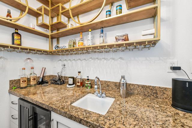 19 Sherwood Road, Rancho Mirage, CA 92270