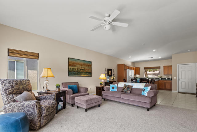 49181 Biery Street, Indio CA: https://media.crmls.org/mediaz/b001542b-42ee-48c1-9b9e-8cadce146586.jpg
