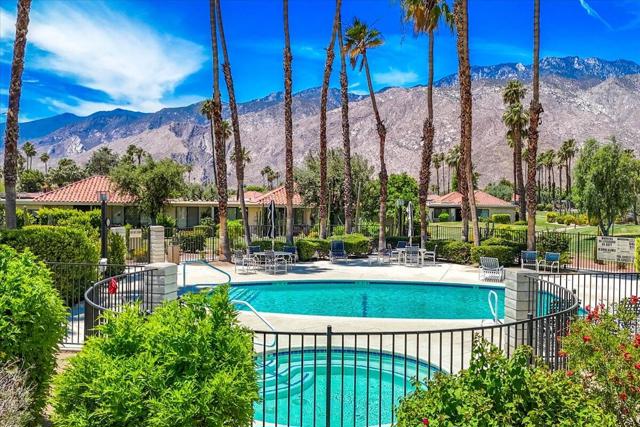 737 N Madrid Circle, Palm Springs, CA 92262