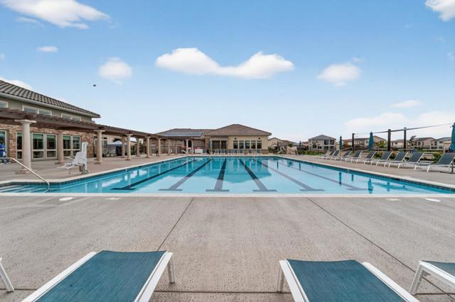 6707 Oakum Way, Stockton CA: https://media.crmls.org/mediaz/b001bb96-95c3-4456-a672-8dc3ce55c7e5.jpg