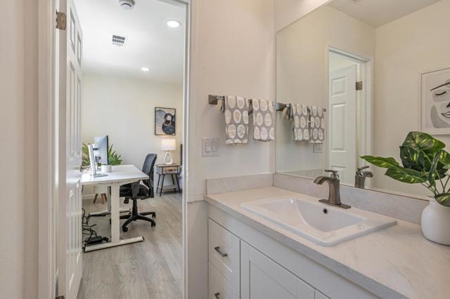 952 Coventry Way, Milpitas CA: https://media.crmls.org/mediaz/b0027f88-e359-4ee0-b116-2a808bef0278.jpg