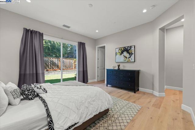 379 Felipe Cmn, Fremont CA: https://media.crmls.org/mediaz/b003b264-873b-409e-80c5-3ecdda8adfcb.jpg