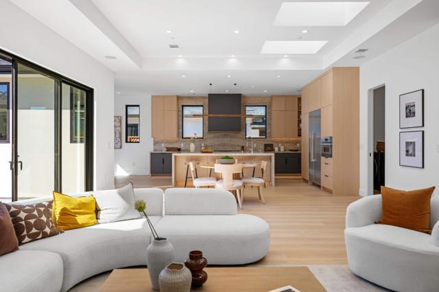 89 Centre Street, Mountain View CA: https://media.crmls.org/mediaz/b003d25b-e0ac-420c-a8e6-79b74b6503f9.jpg