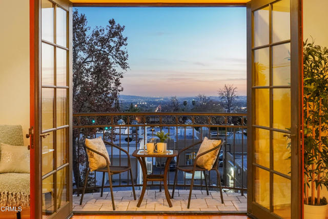 985 N Michillinda Avenue, Pasadena CA: https://media.crmls.org/mediaz/b005818f-bb5c-4794-8410-576825f0b478.jpg