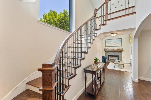 960 Oak Park Drive, Morgan Hill CA: https://media.crmls.org/mediaz/b0058326-d155-46b1-81c2-efaeba2d37af.jpg