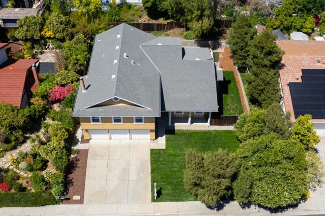 3241 Simberlan Drive, San Jose CA: https://media.crmls.org/mediaz/b0059a19-40fb-4910-b5c4-2b3589dd0451.jpg