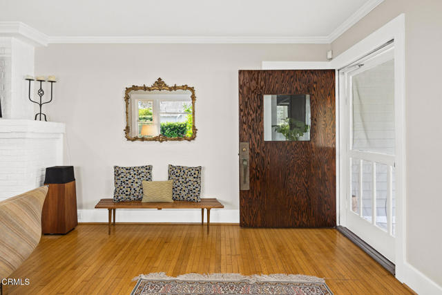 1967 La France Avenue, South Pasadena CA: https://media.crmls.org/mediaz/b006f443-0b19-46d9-8b8c-08938336e10e.jpg