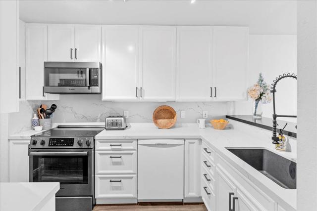 32 Ocean Pines Lane, Pebble Beach CA: https://media.crmls.org/mediaz/b007017e-32e0-4d19-aba6-a246e46bcd1d.jpg
