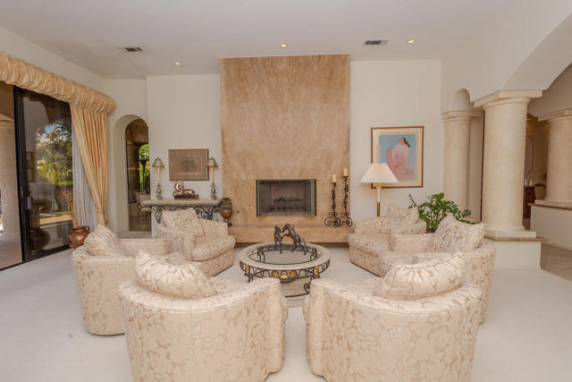 38111 Tandika N Trail, Palm Desert CA: https://media.crmls.org/mediaz/b007c073-801c-4417-ba14-6ada8f9c1792.jpg