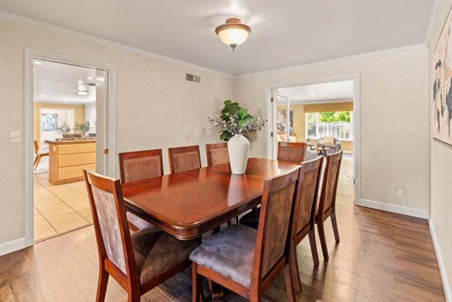 22820 Bravo Place, Salinas CA: https://media.crmls.org/mediaz/b0090873-eda3-4b0c-a9b9-4e5988a32f7c.jpg
