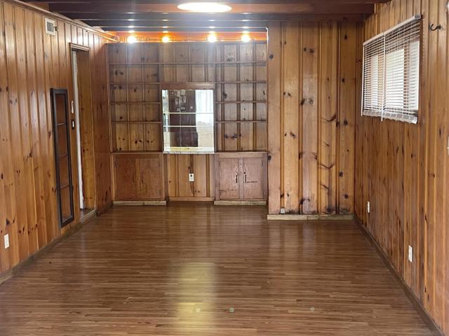 6034 Dwight St, San Diego CA: https://media.crmls.org/mediaz/b00b48dc-9cf7-44f3-9ae7-66583028f9cf.jpg