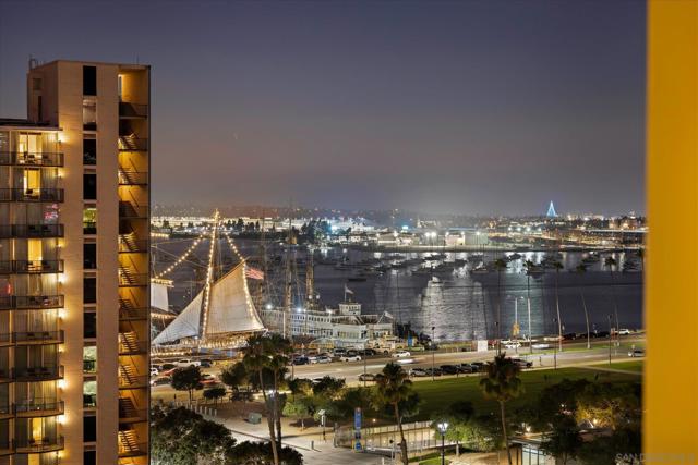 1325 Pacific Hwy, San Diego CA: https://media.crmls.org/mediaz/b00b92bc-0ffe-4d3f-9681-c6950335190b.jpg