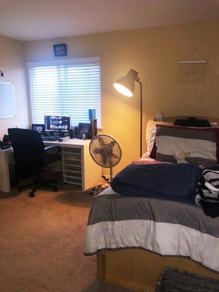 https://media.crmls.org/mediaz/b00c2597-4a3d-45a4-a7f7-61fa95b02c74.jpg?preset=X-Large