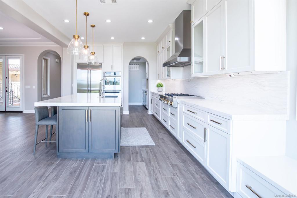 MLS #250040947SD image #6