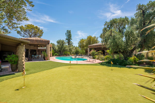 73297 Grapevine Street, Palm Desert CA: https://media.crmls.org/mediaz/b00e4ce1-6680-492e-812b-b51bbed4079d.jpg
